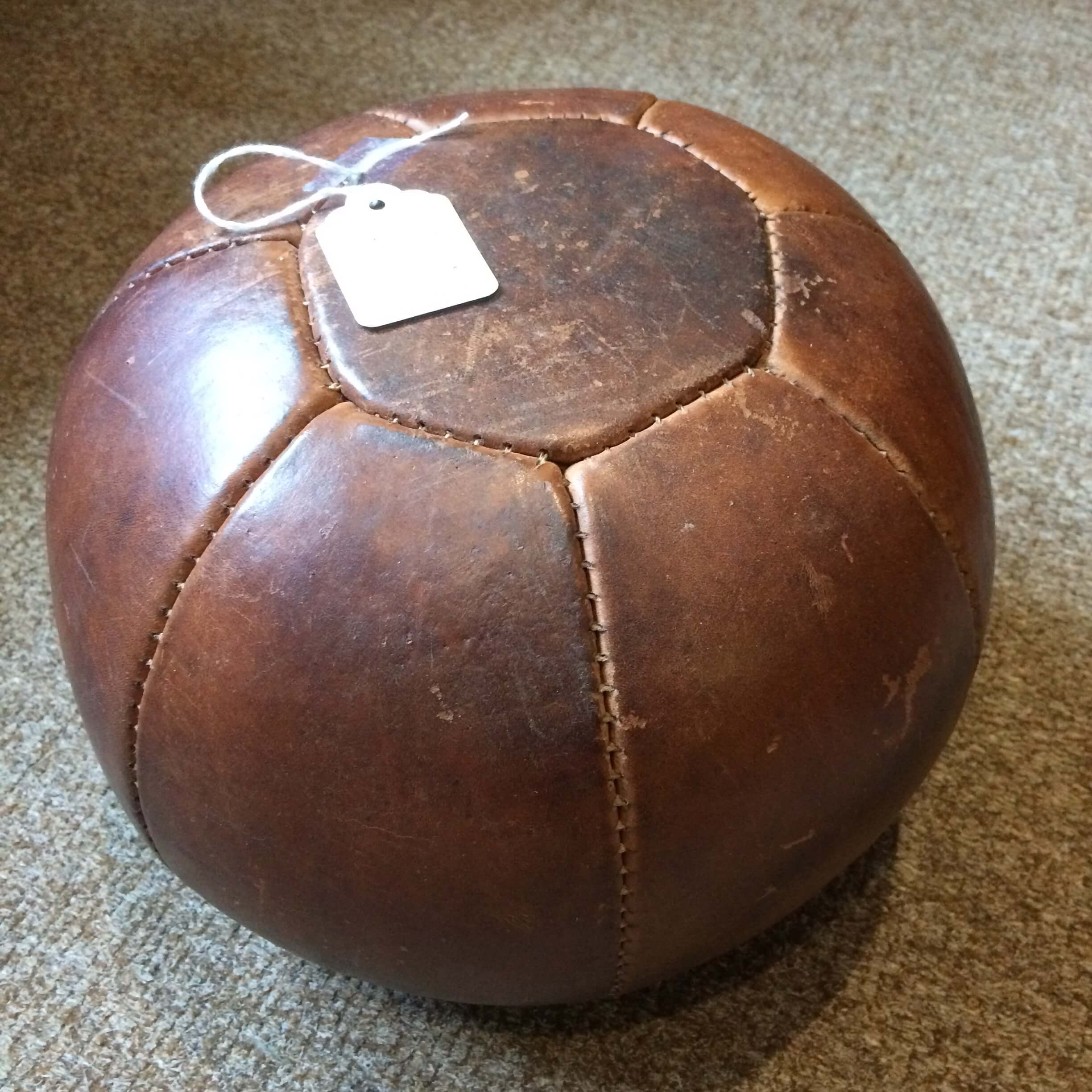 Vintage-Leather-Medicine-Ball